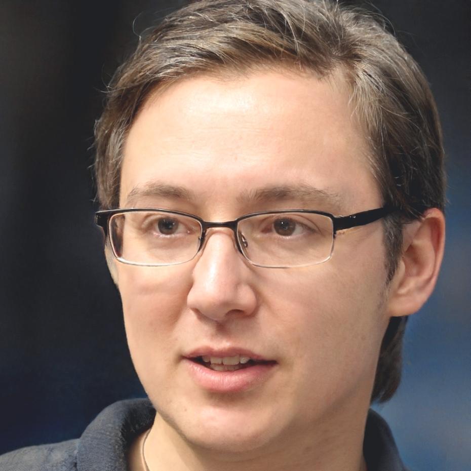 Ritratto di Emanuele, esperto in comunicazione aziendale